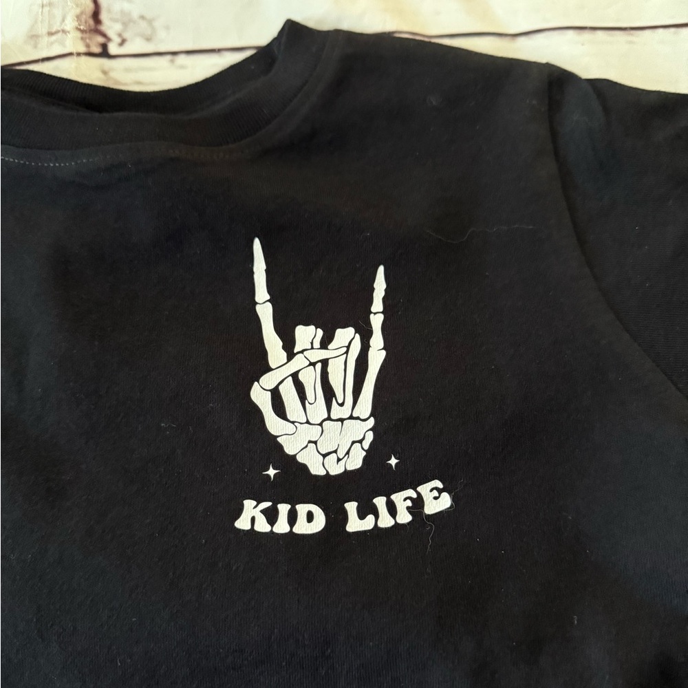 On moms last nerve shirt - Picture 2 of 2